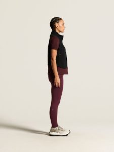 C18000-4820_Essence20Logo20Tee20220W_closeup2