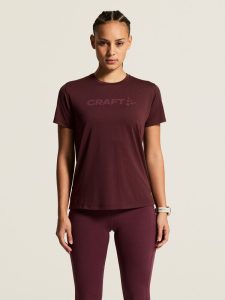 C18000-4820_Essence20Logo20Tee20220W_closeup4