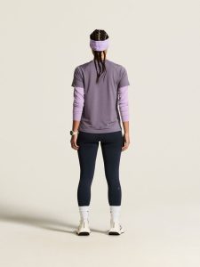 C18000-7630_Essence20Logo20Tee20220W_closeup3