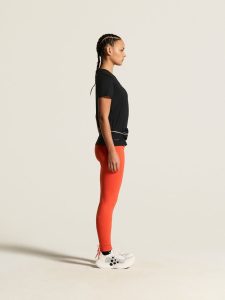 C18000-9990_Essence20Logo20Tee20220W_closeup2
