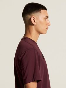 C18001-4820_Essence20Logo20Tee20220M_closeup7