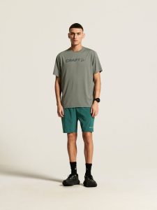 C18001-6470_Essence20Logo20Tee20220M_closeup1