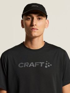 C18001-9990_Essence20Logo20Tee20220M_closeup5