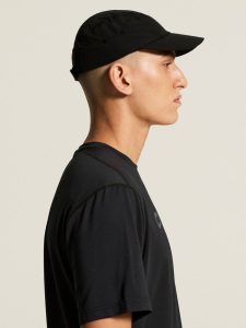 C18001-9990_Essence20Logo20Tee20220M_closeup7