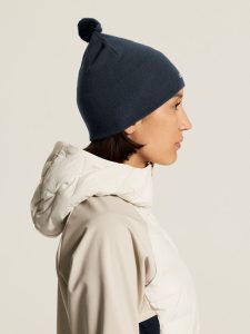 C18115-3980_Practice20Knit20Hat202_closeup2