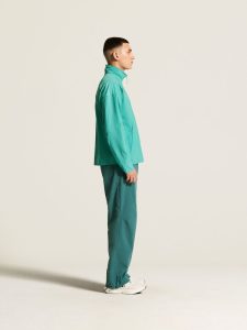 C18149-6670_Hypervent20Wind20Pant20M_closeup2