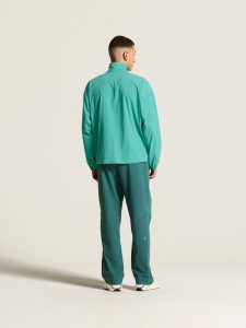 C18149-6670_Hypervent20Wind20Pant20M_closeup3