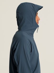C18263-3850_Escape20Hood20Jacket20M_closeup10