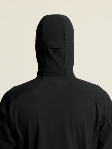 C18263-9990_Escape20Hood20Jacket20M_closeup9