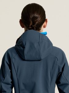 C18264-3850_Escape20Hood20Jacket20W_closeup7